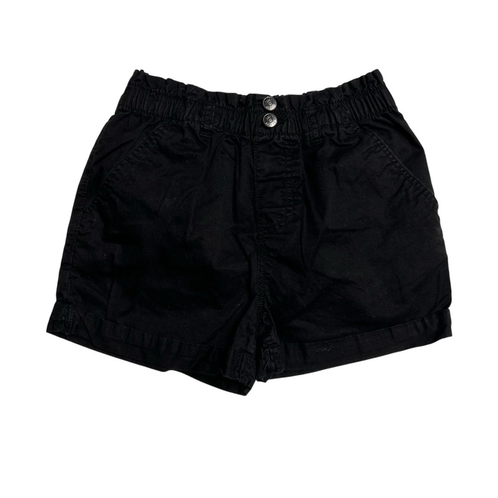 Black Women's Shorts‎